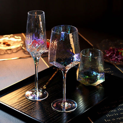 Wholesale Nordic Vintage Hammered Glass Wine Goblet